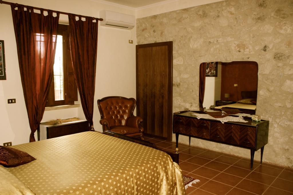The Oaks Bed & Breakfast Spigno Saturnia Ruang foto